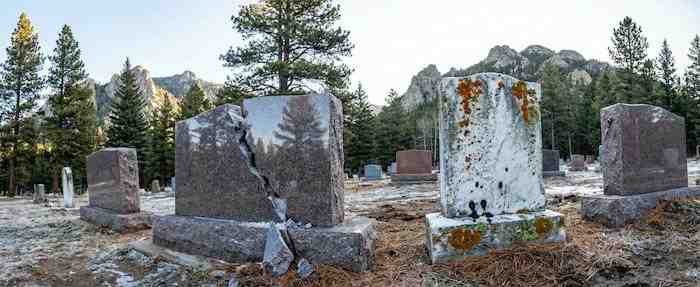 Professional headstone cleaning service in Colorado cemetery