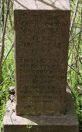 Forgotten Texas family cemetery monument before professional restoration.
