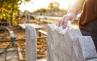 Safe DIY headstone cleaning techniques using proper non-destructive methods
