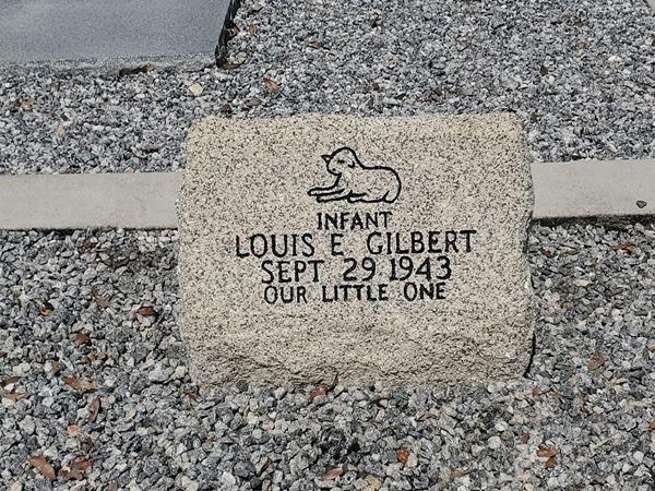 Cleaned and restored family headstone in Florida / After
