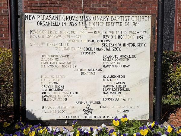 Full restoration and cleaning for flush marker in Texas / Before