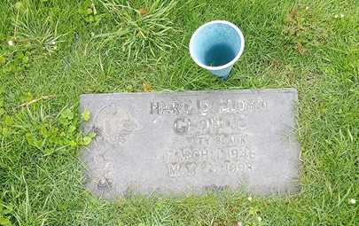 Grave Care: Before and After / image 405255
